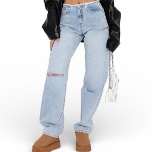 NWT White Fox Boutique Out Too Late Straight Leg Ripped Denim Jeans
